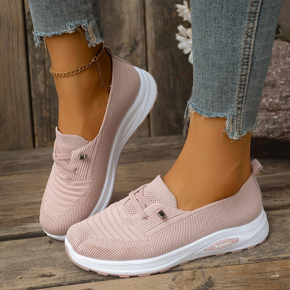 Last Day: 90% OFF 🔥 Women's Slip-On Sneakers – Comfortable Orthopedic Shoes