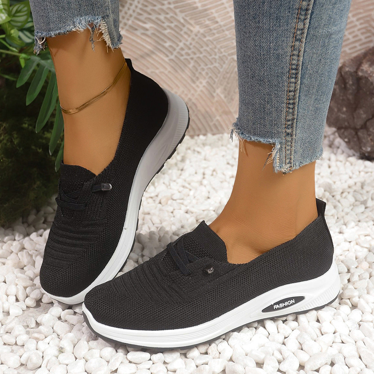 Last Day: 90% OFF 🔥 Women's Slip-On Sneakers – Comfortable Orthopedic Shoes