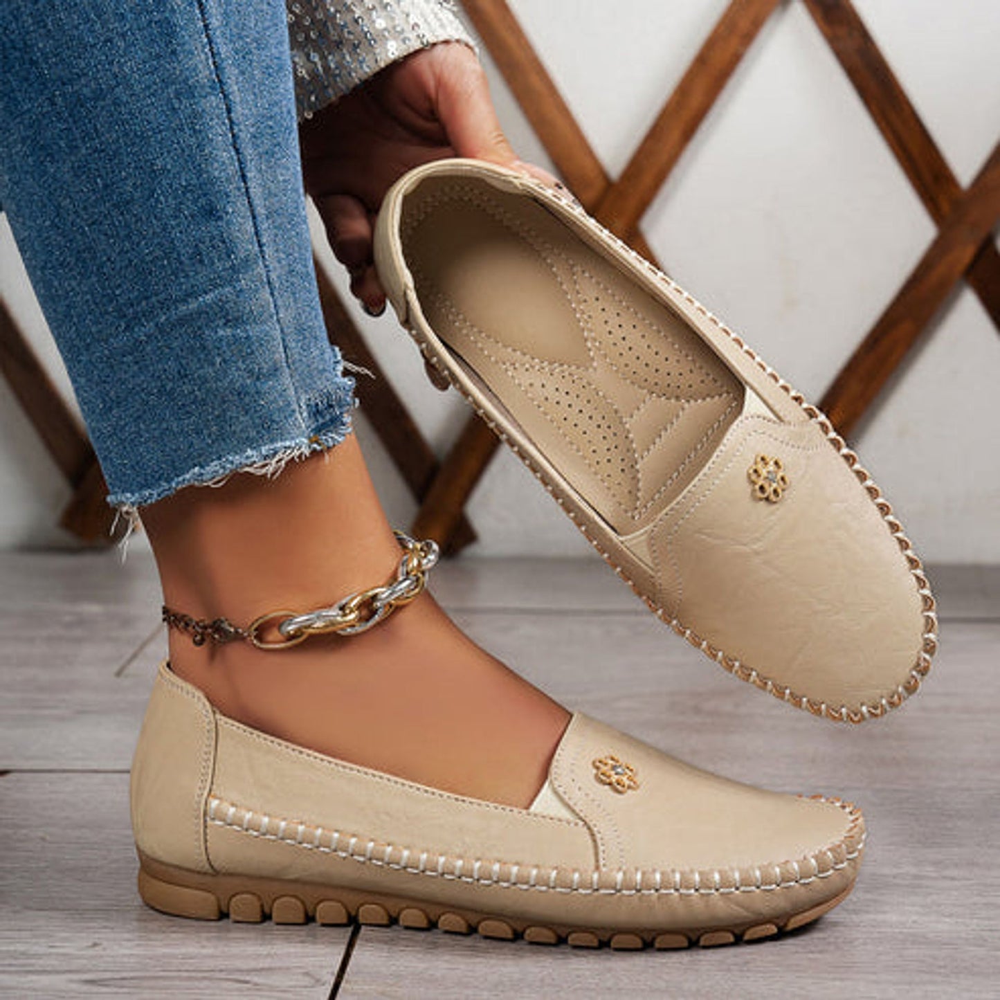 🔥Best Seller-Last Day Sale 60% OFF🔥 Orthopedic leather shoes, Lightweight, Anti-Slip, Breathable for Women