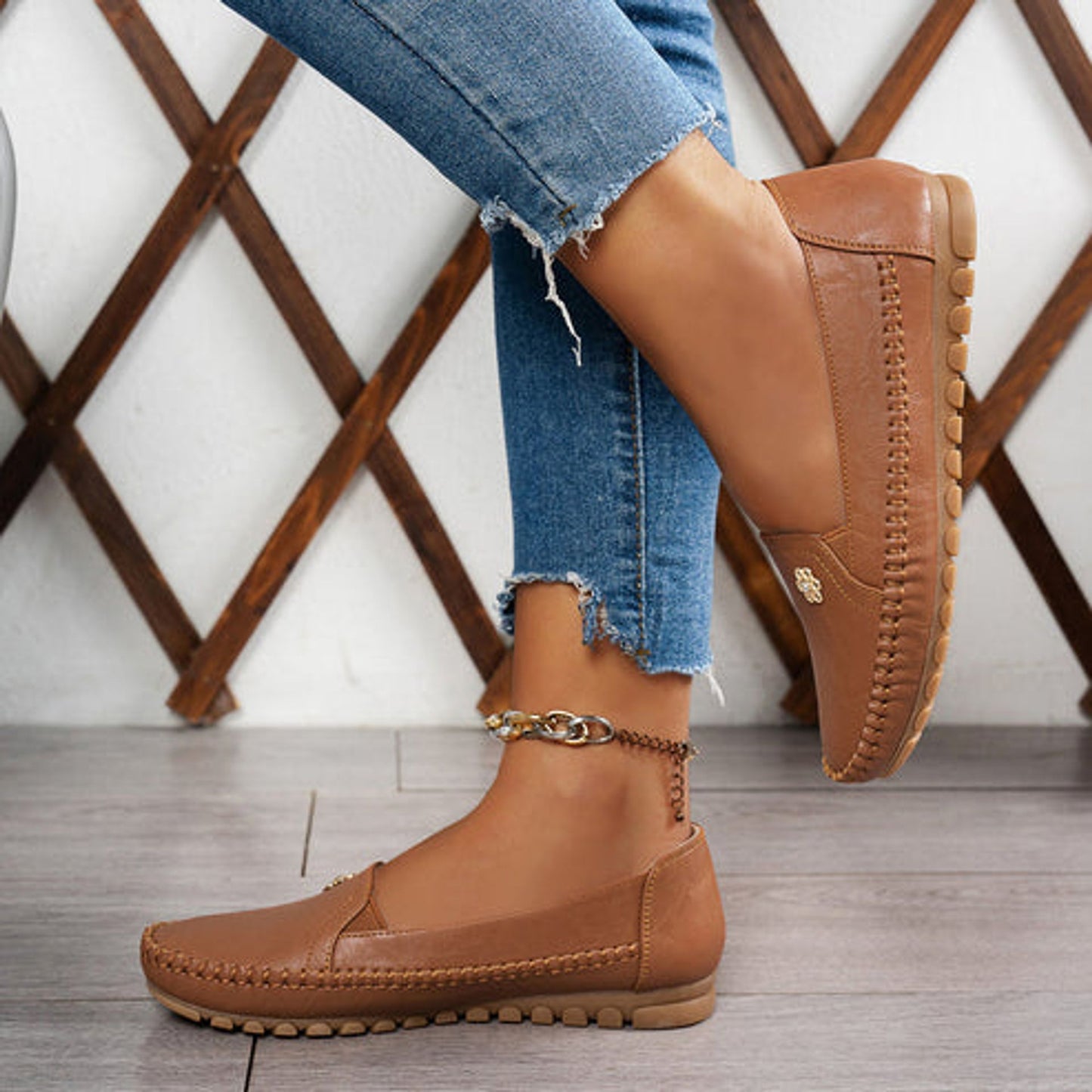 🔥Best Seller-Last Day Sale 60% OFF🔥 Orthopedic leather shoes, Lightweight, Anti-Slip, Breathable for Women